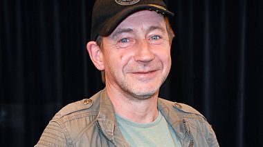 Schauspieler Thorsten Merten ist vielen aus dem Spreewaldkrimi bekannt. - Foto: Tristar Media / Getty Images