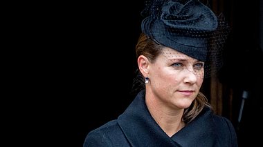 Bis 2017 waren die norwegische Prinzessin und der Schriftsteller verheiratet. - Foto: GettyImages/Patrick van Katwijk