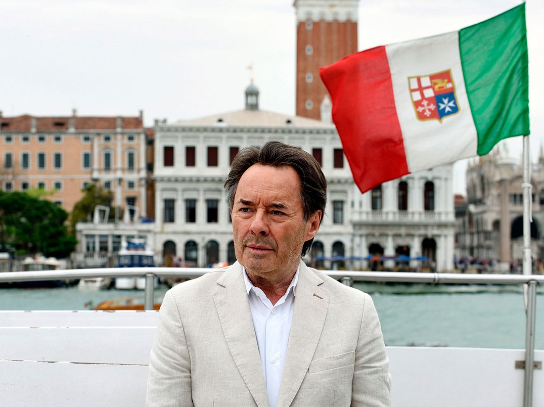 Uwe Kockisch als Commissario Brunetti in der ARD-Reihe 'Donna Leon'. Uwe Kockisch als Commissario Brunetti in der ARD-Reihe 'Donna Leon'.