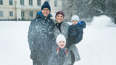 Victoria von Schweden: Schnee-Spaß mit Estelle, Oscar und Daniel - Foto: Raphael Stecksén / Kungahuset.se