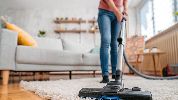 Ein Staubsauger - Foto: iStock/urbazon