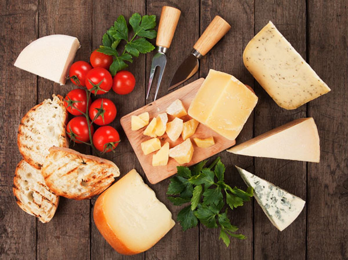 Welche internationalen Sorten eignen sich perfekt für eine Käseplatte?